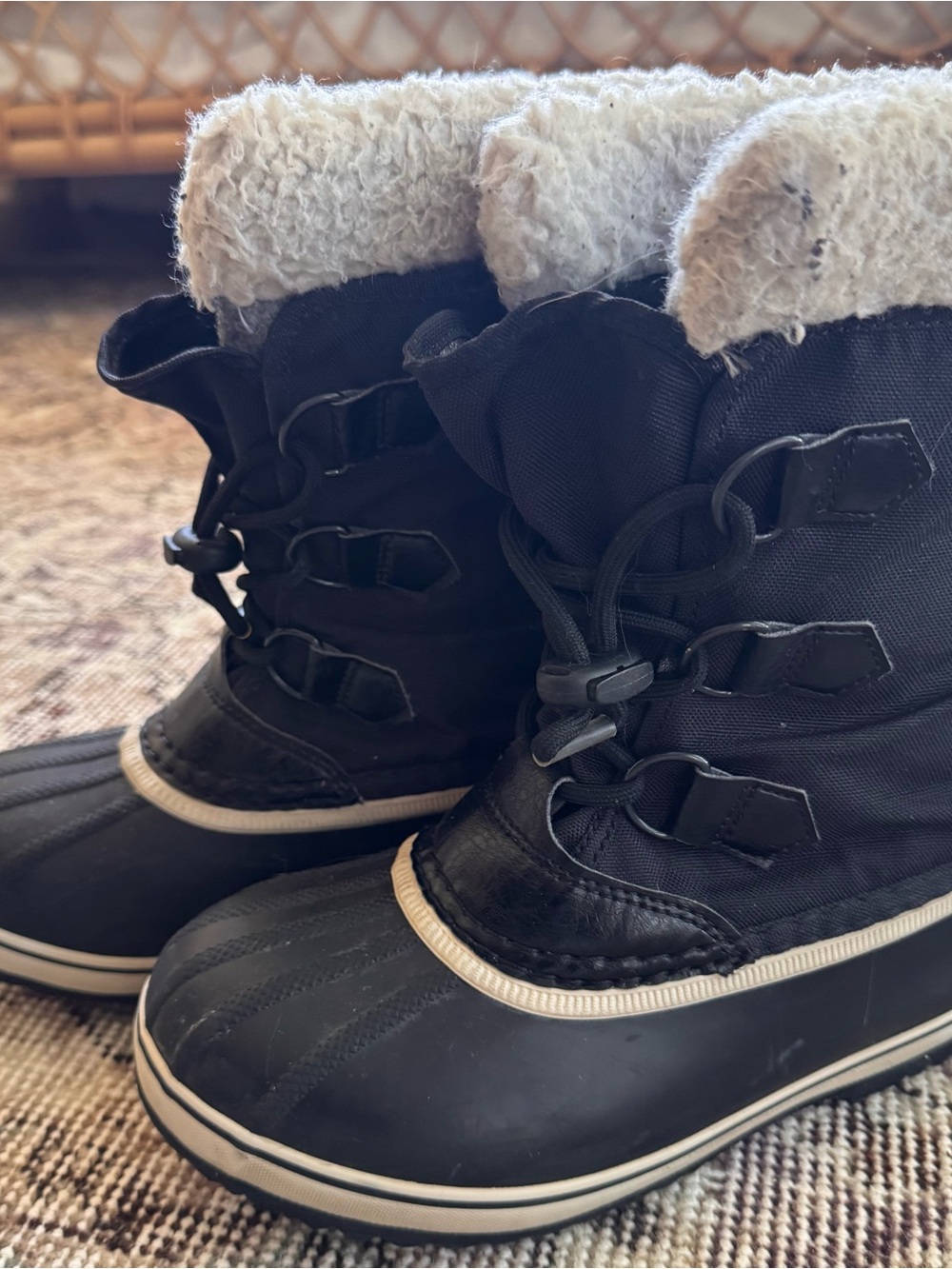 Sorel Kids Black Winter Boots with Cream Faux-Fur Cuff
